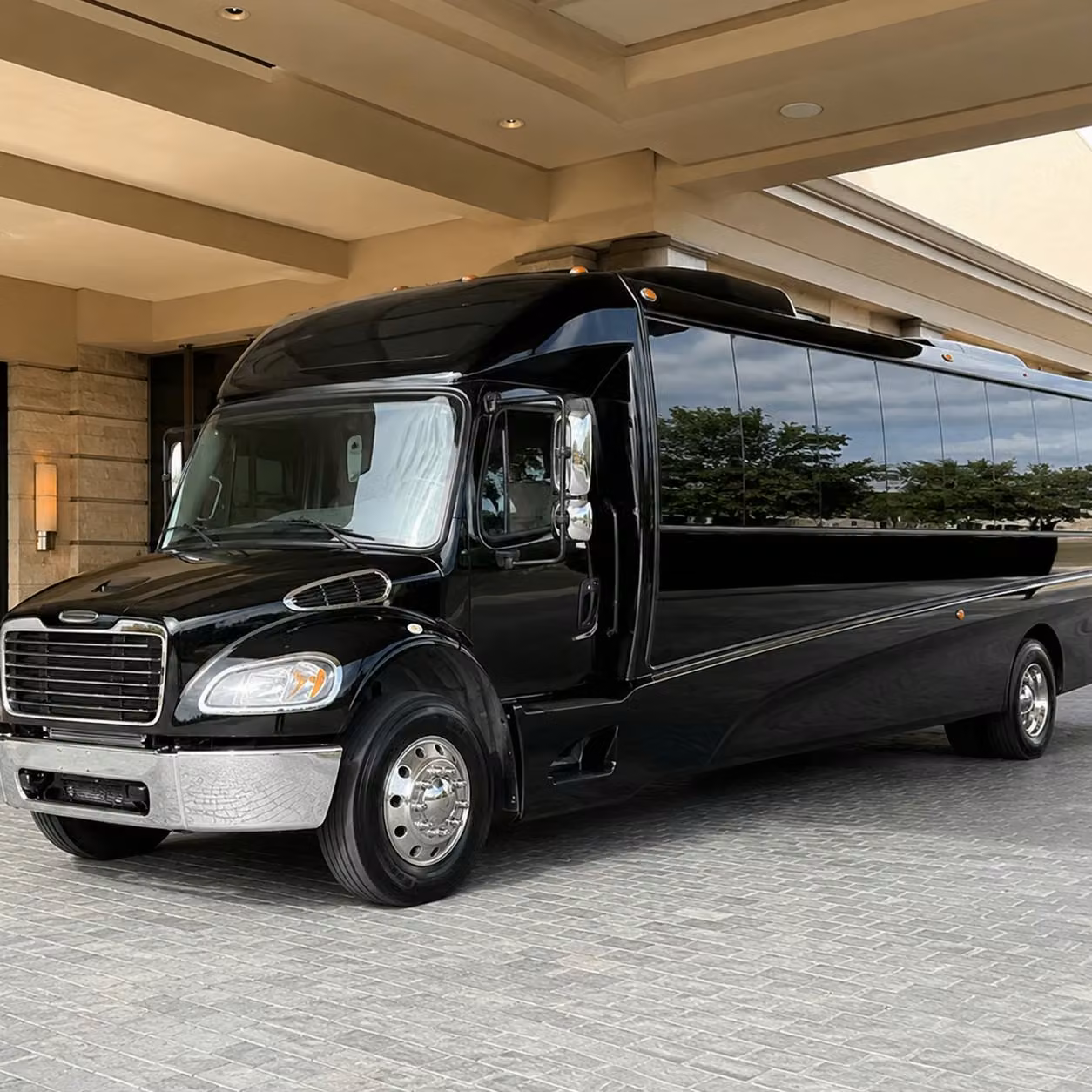 35 passenger minibus