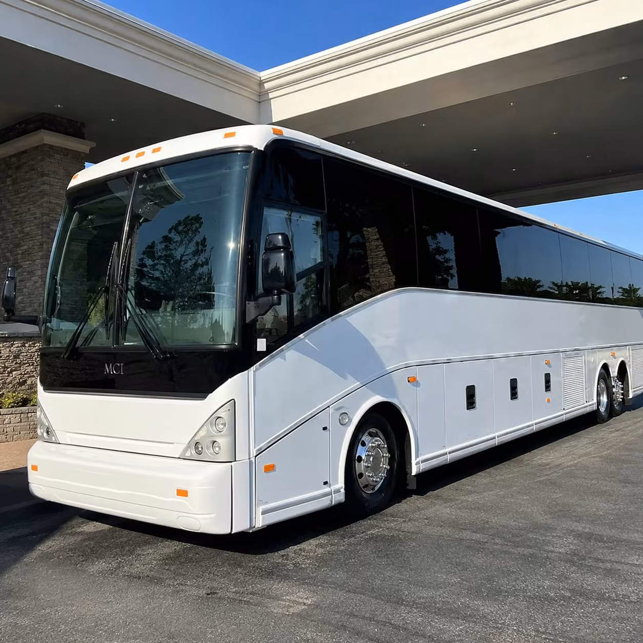 akron canton airport cak shuttle bus rentals made simple