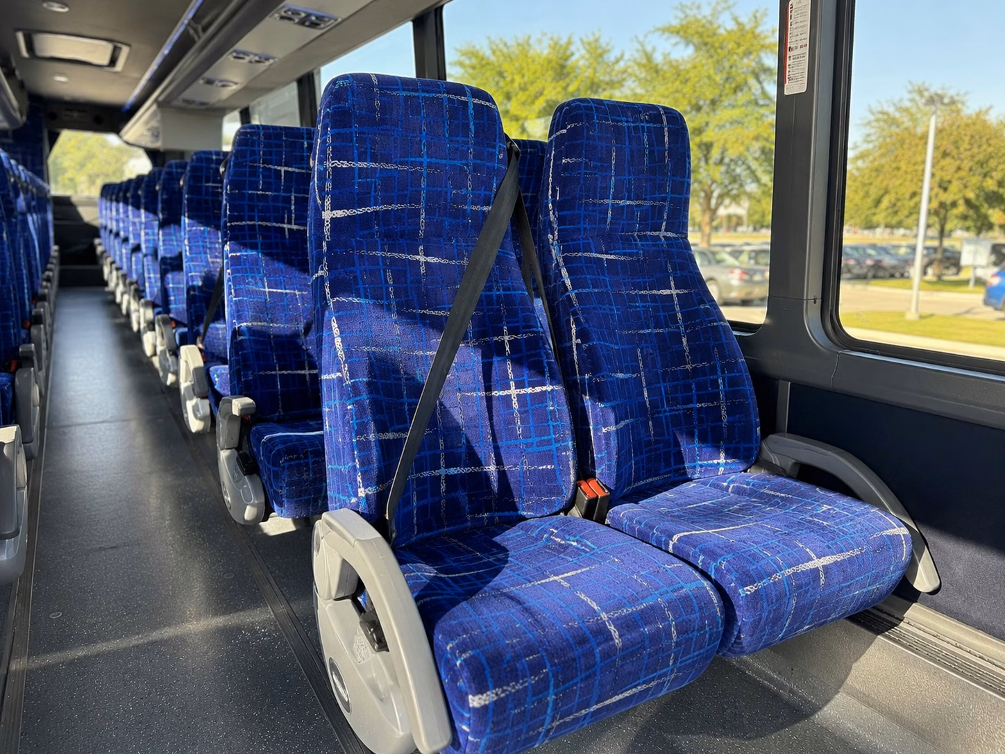 charterbusrentalakronoh com can handle every part of your akron prom transportation plan