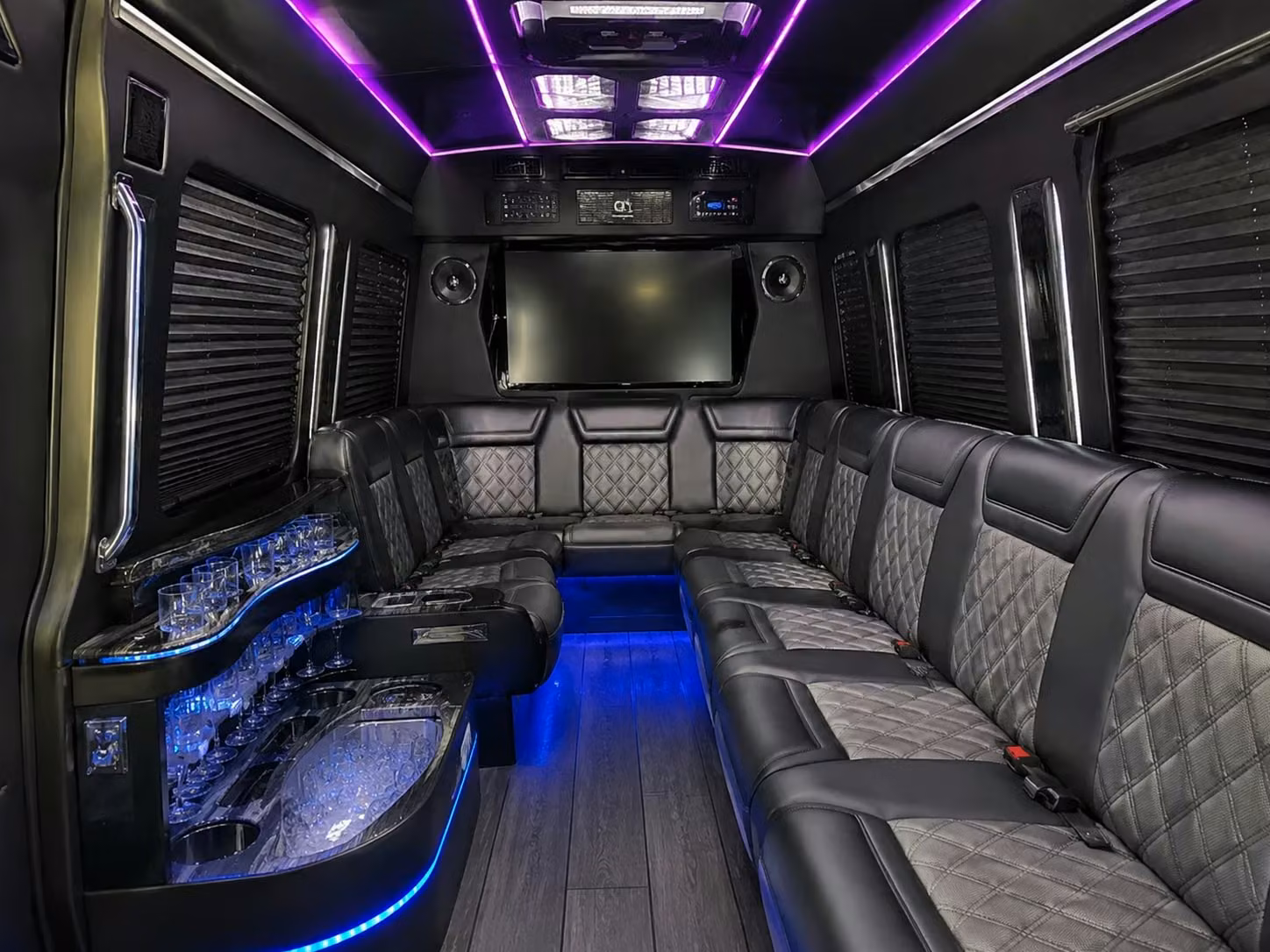 for the best canton and pro football hall of fame event transportation from akron