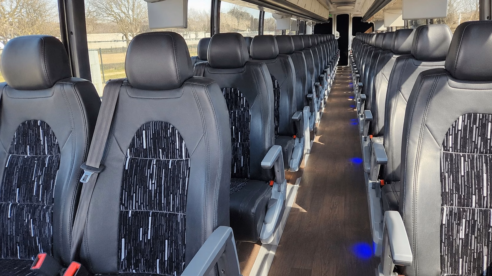 wedding shuttle services transportation in akron
